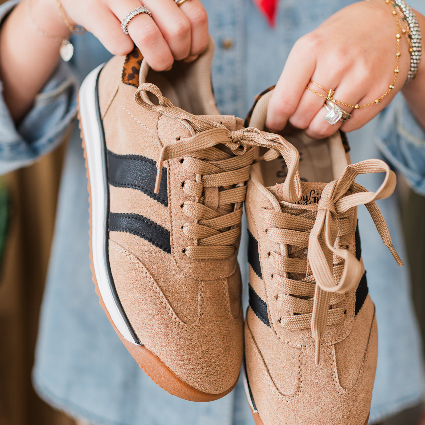 Run It Back Sneakers | Camel