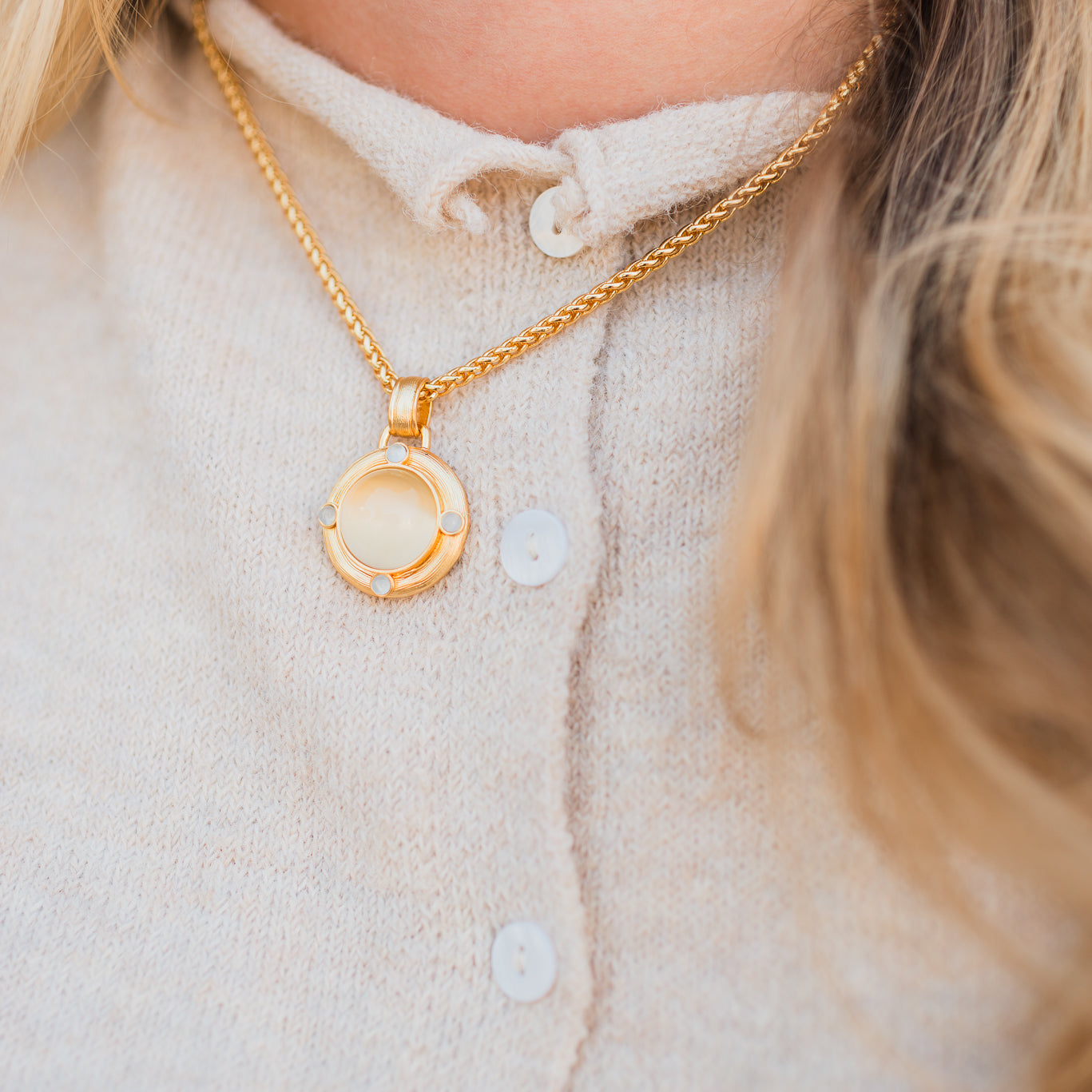 Julie Vos | Cobblestone Demi Necklace | Ivory Cat's Eye