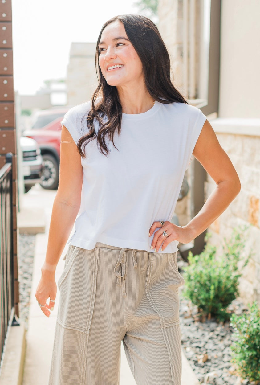 Flex Sleeveless Tee | White