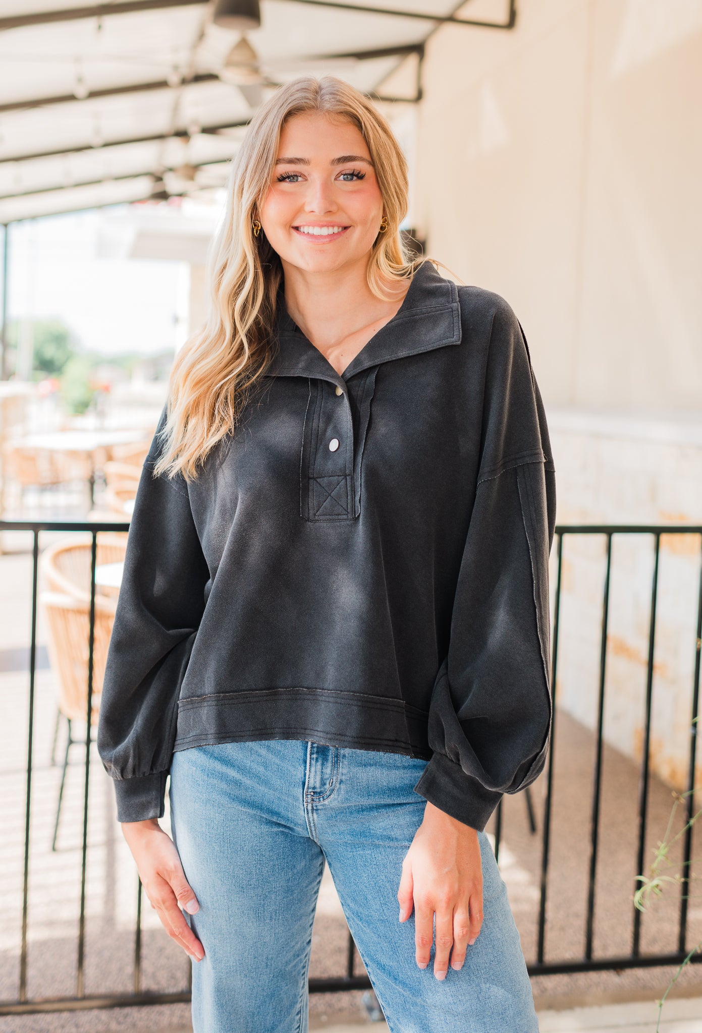 Hendrix Pullover | Black