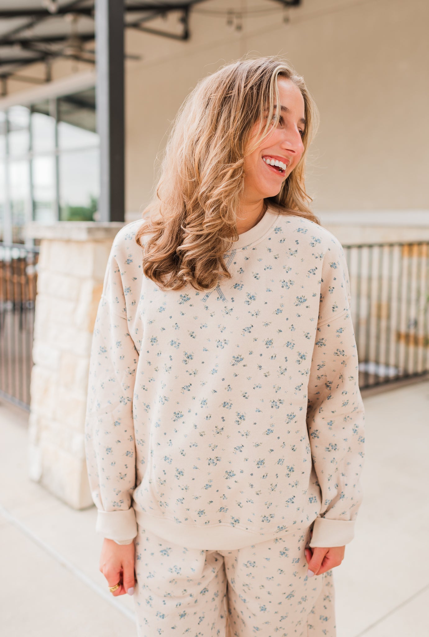 Rue Sweatshirt | Neutral Floral