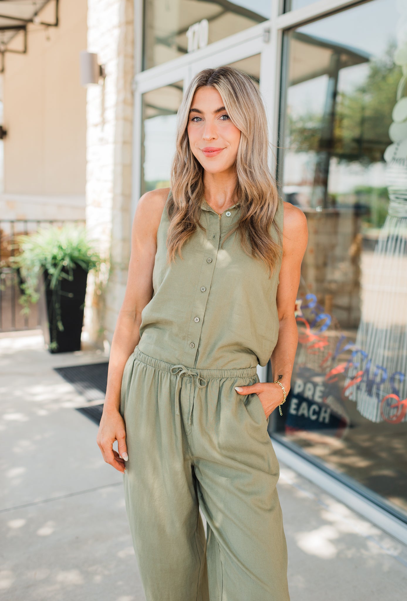 Roselle Top | Aloe Olive