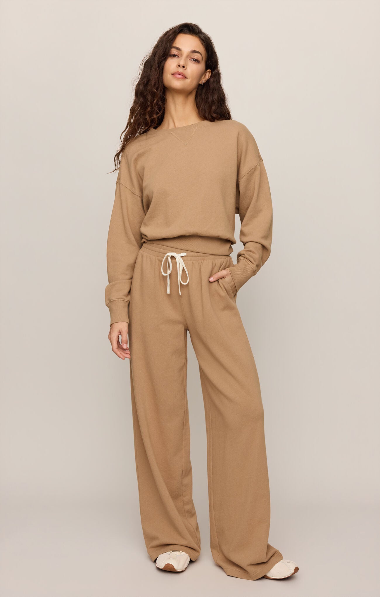 Clubhouse Sweatshirt | Light Toffee