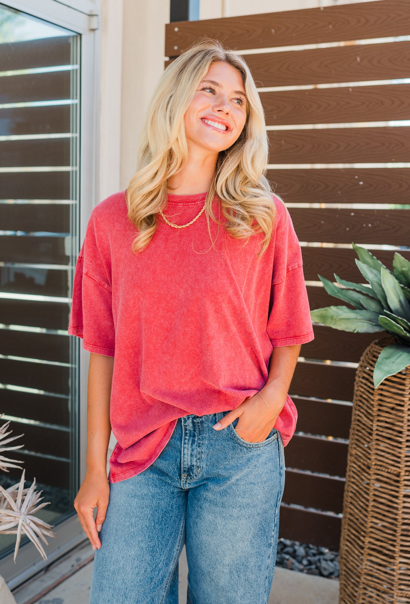 Kacie Tee | Red
