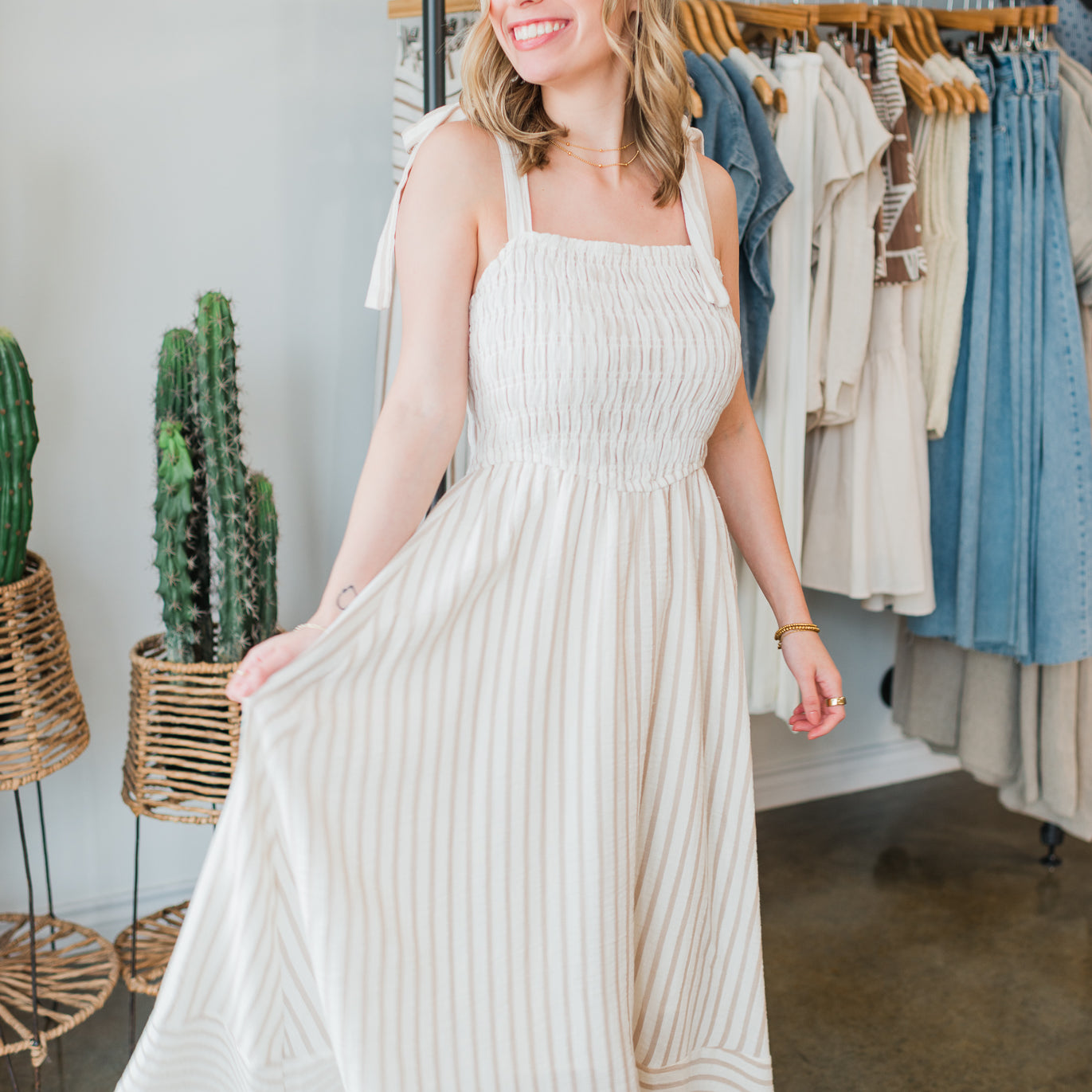 Aloha Dress | Light Taupe