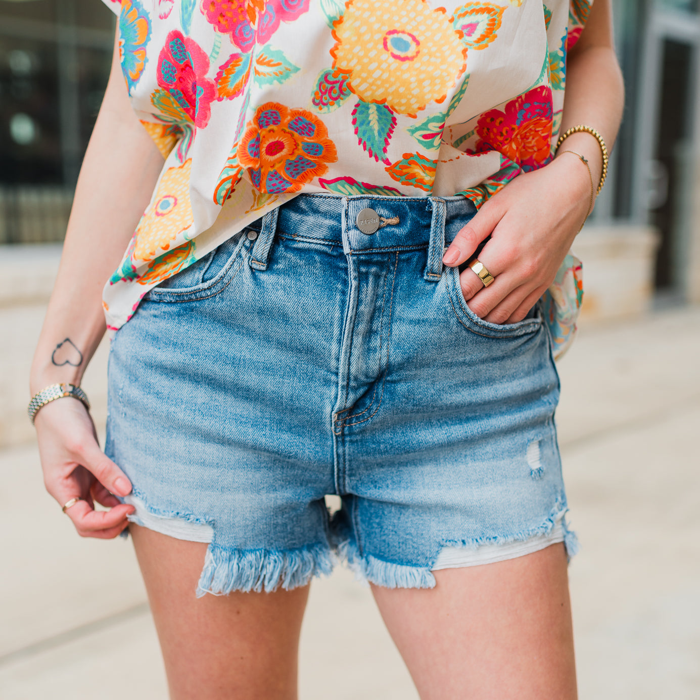 Jax Shorts | Light Denim