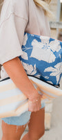 ALOHA Mid Pouch | Salina Navy Stripe