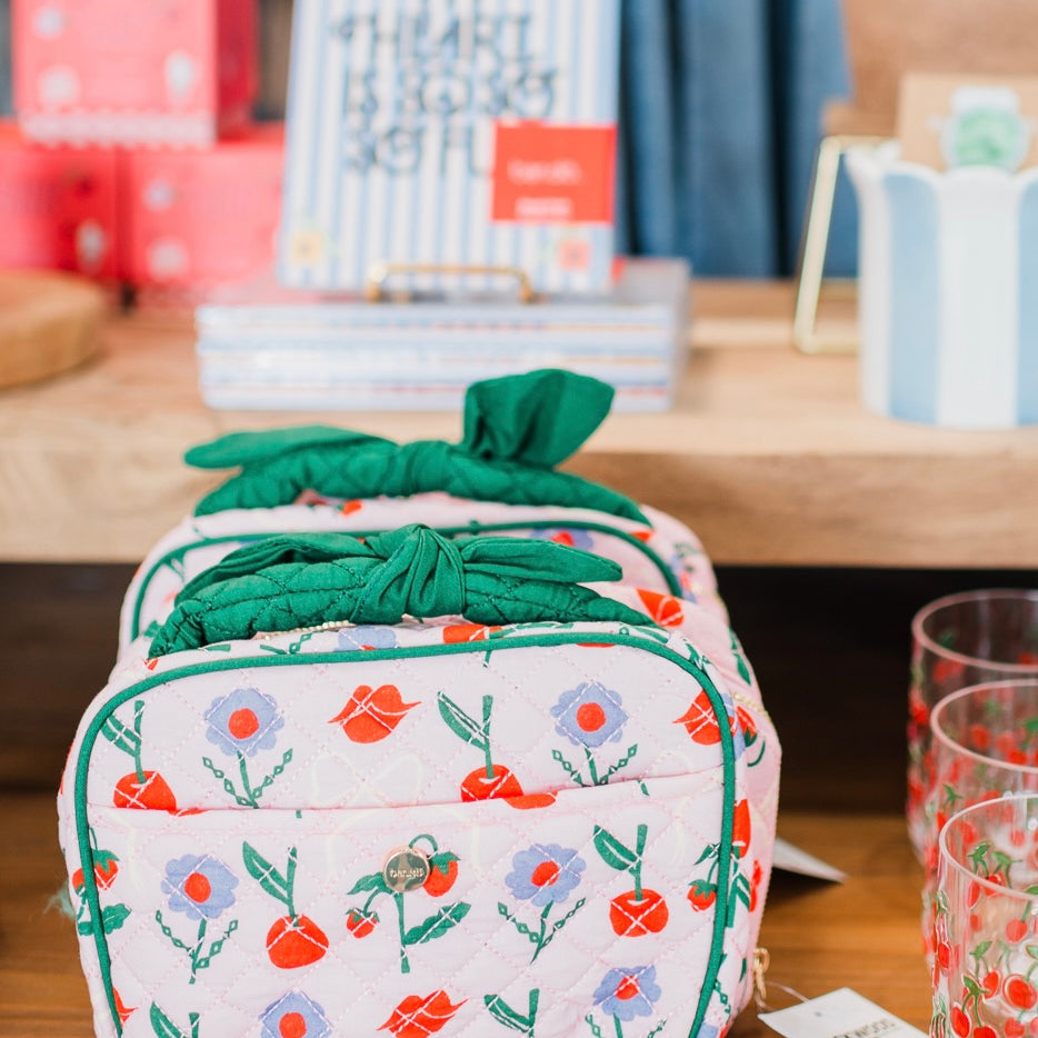 Toiletry Bag | Cherry Lips