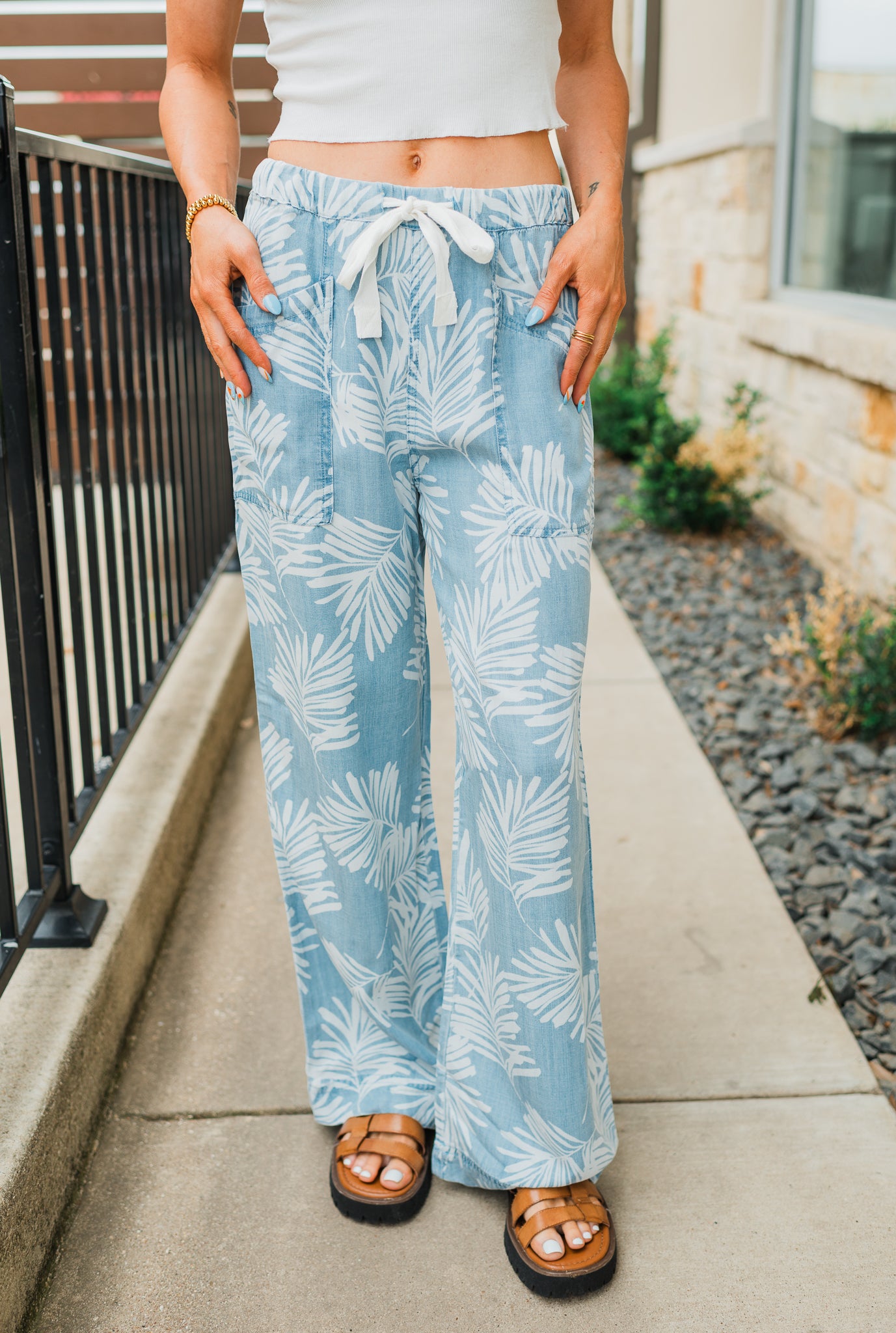 Aleah Pants | Palm Leaf