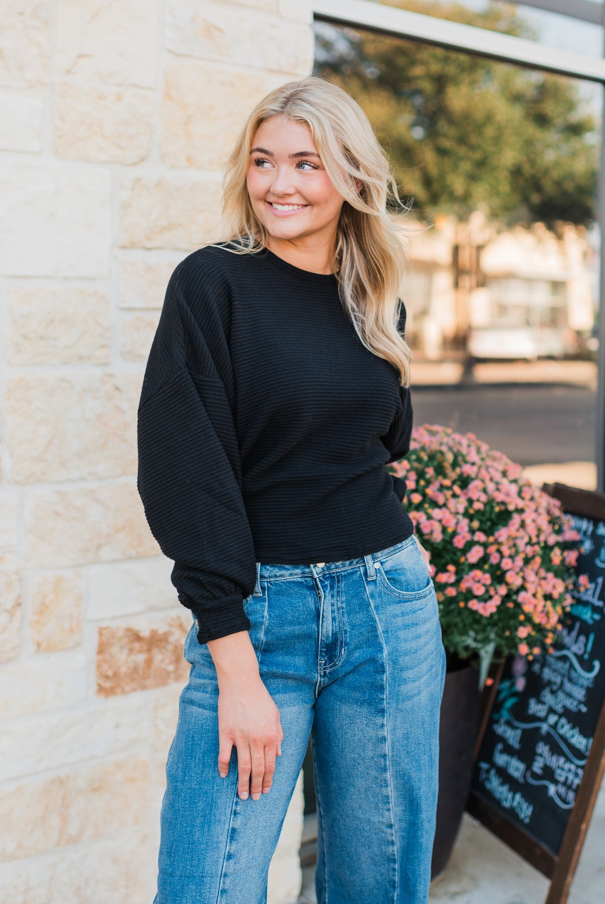 Taryn Sweater | Black