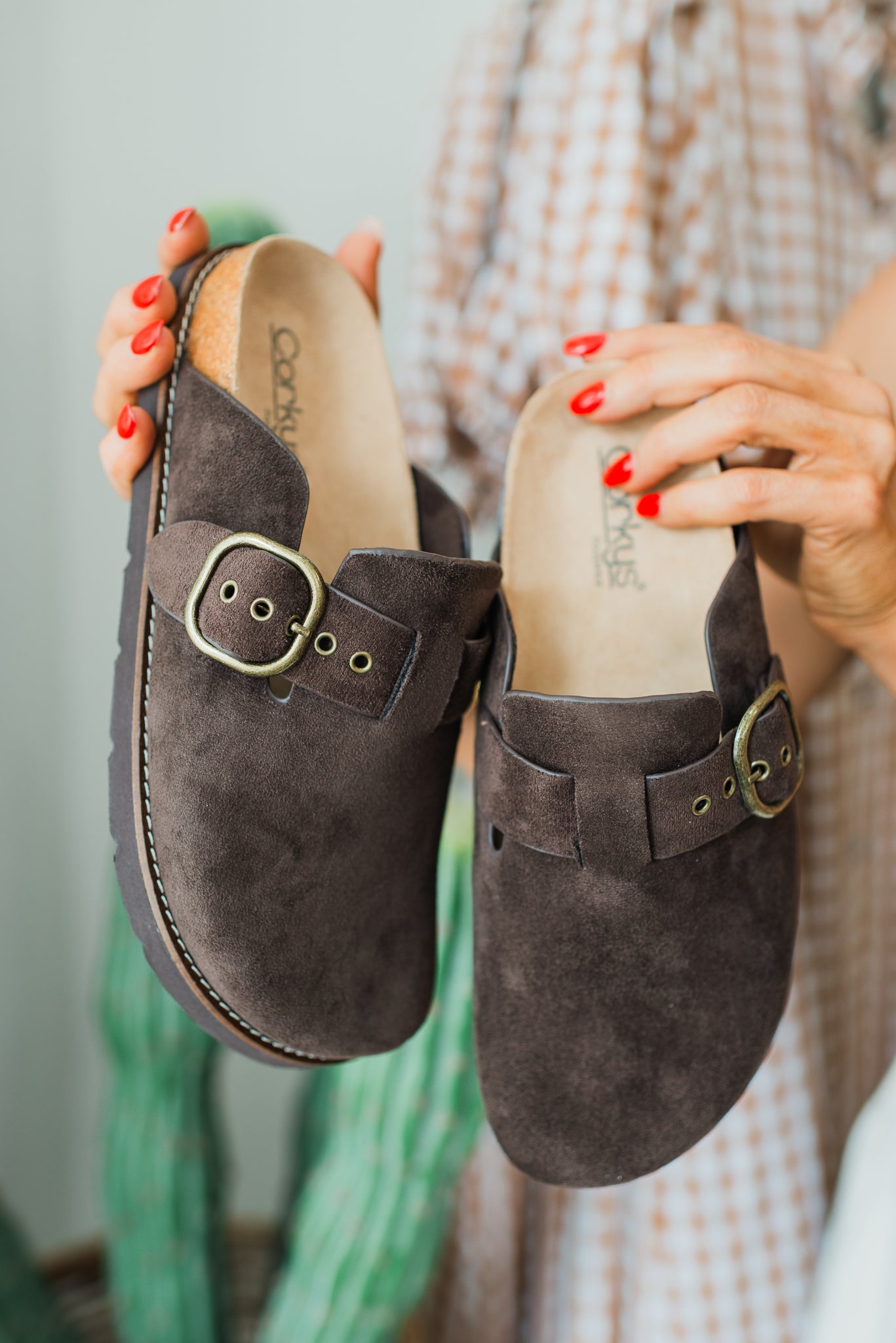 Distracted Mules | Espresso