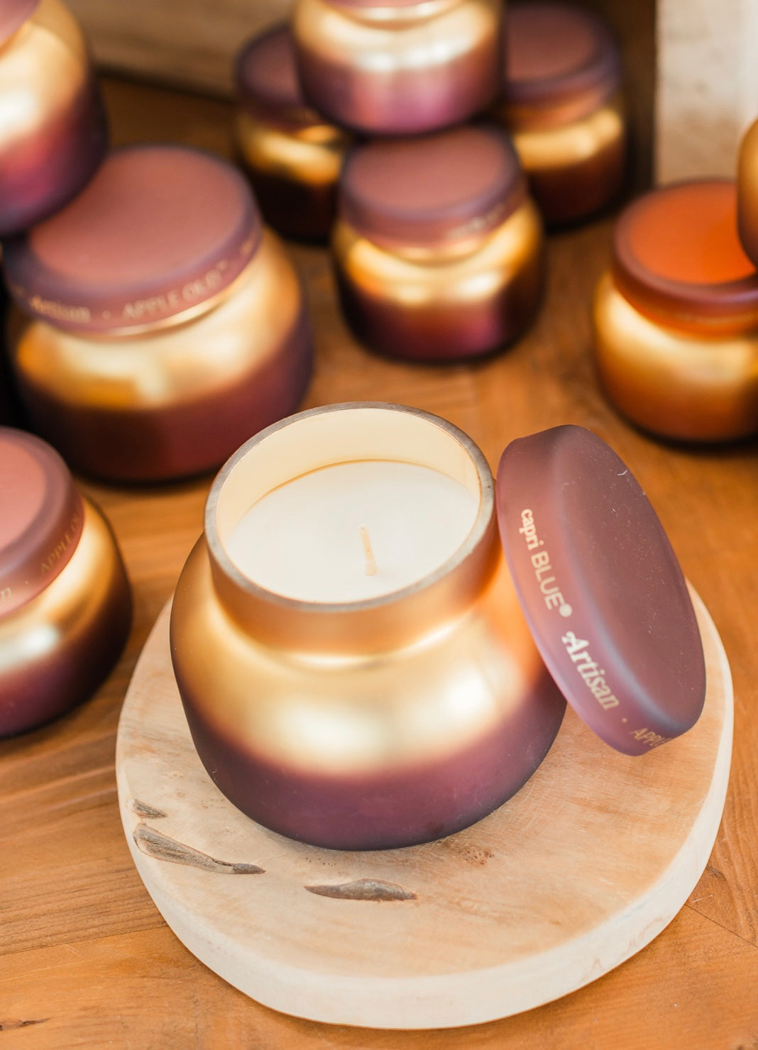 Capri Blue | Tuscan Radiance Signature Candle | Apple Oud