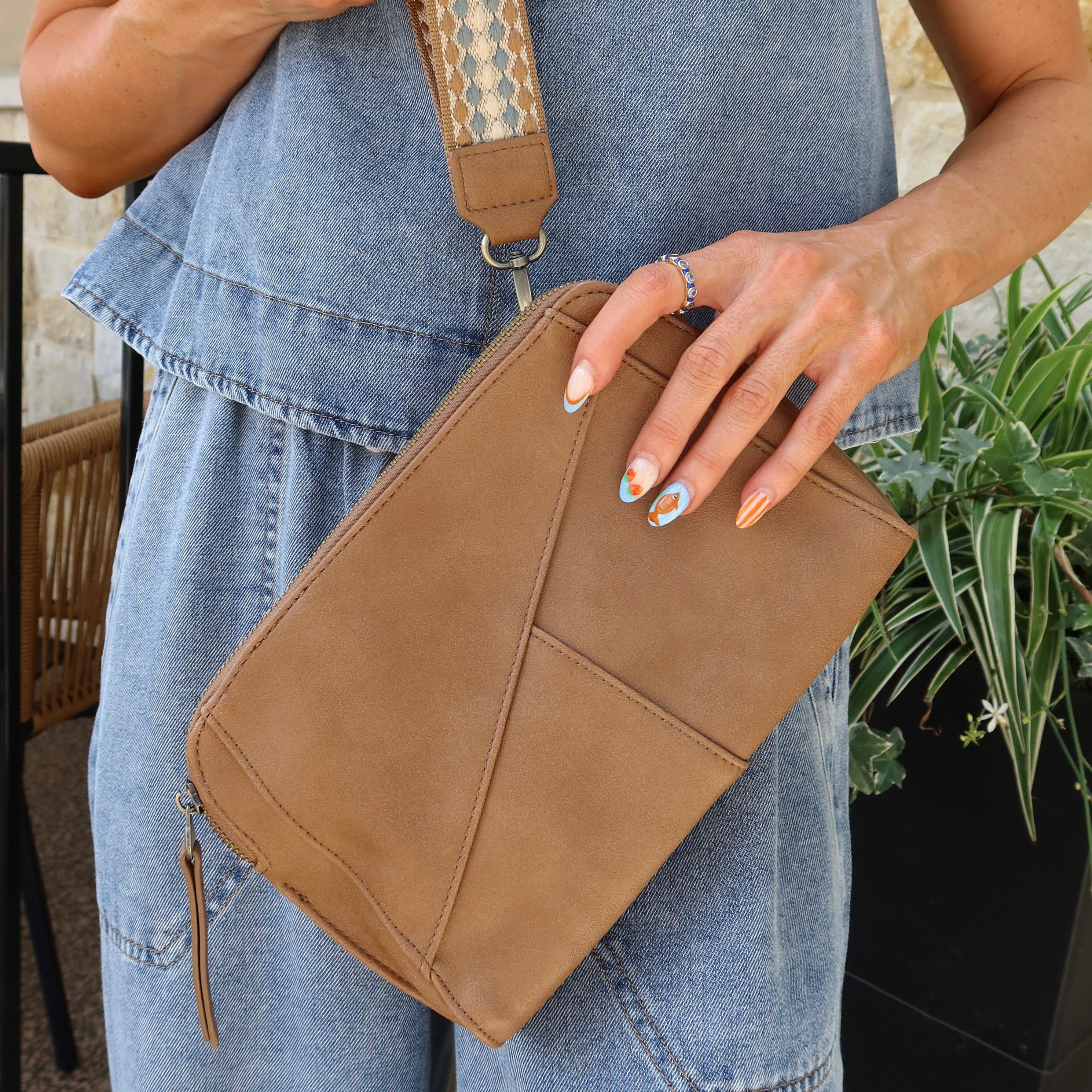 Gigi Crossbody Bag | New Tan