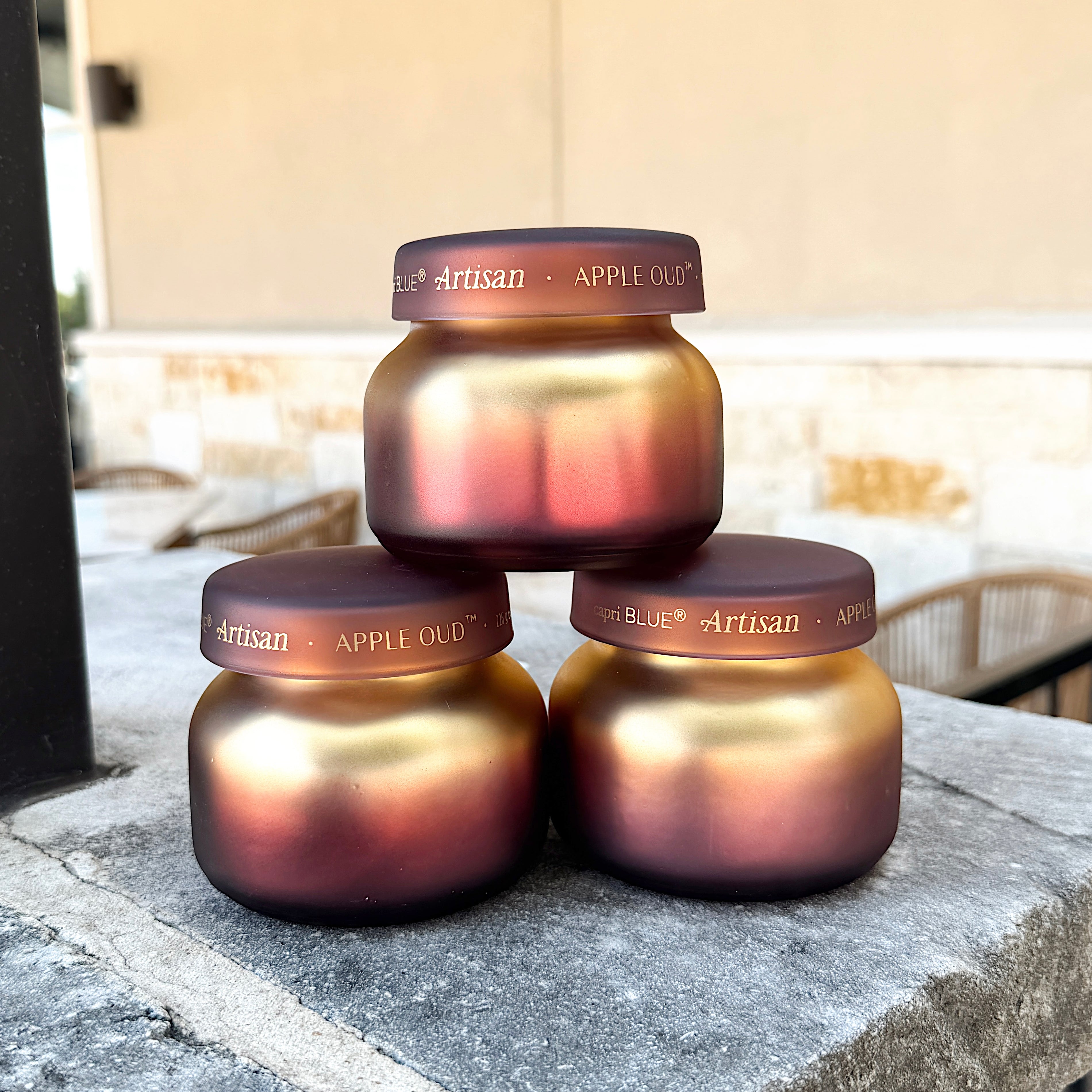 Capri Blue | Tuscan Radiance Petite Candle | Apple Oud