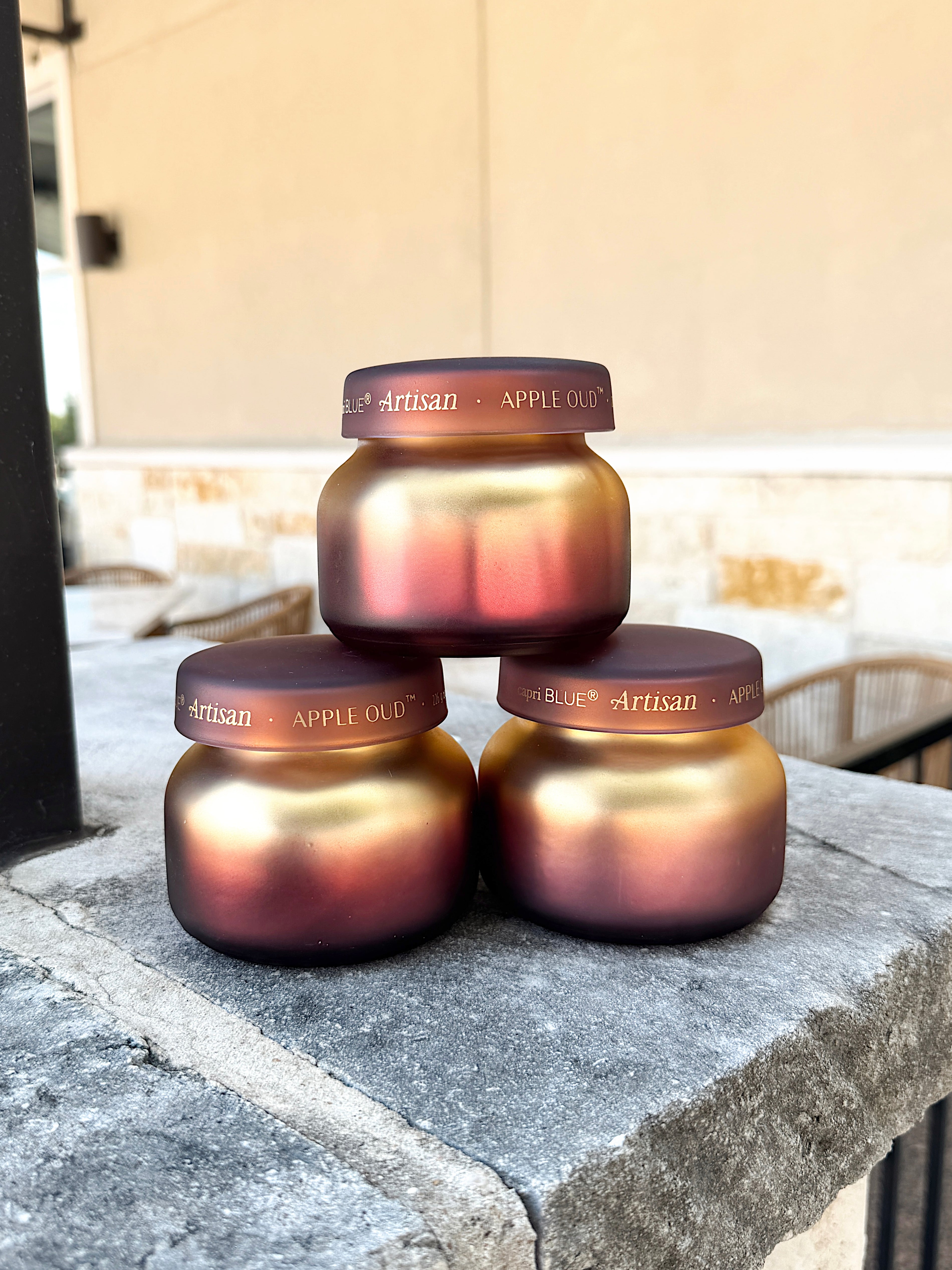 Capri Blue | Tuscan Radiance Petite Candle | Apple Oud