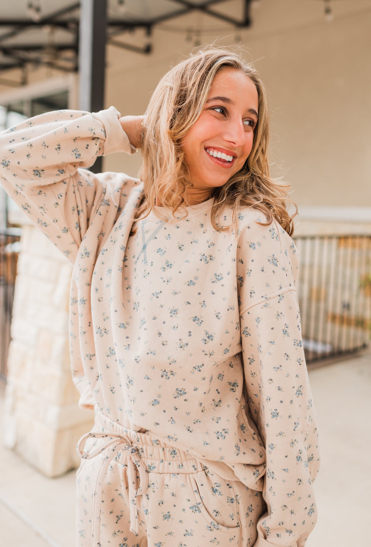Rue Sweatshirt | Neutral Floral