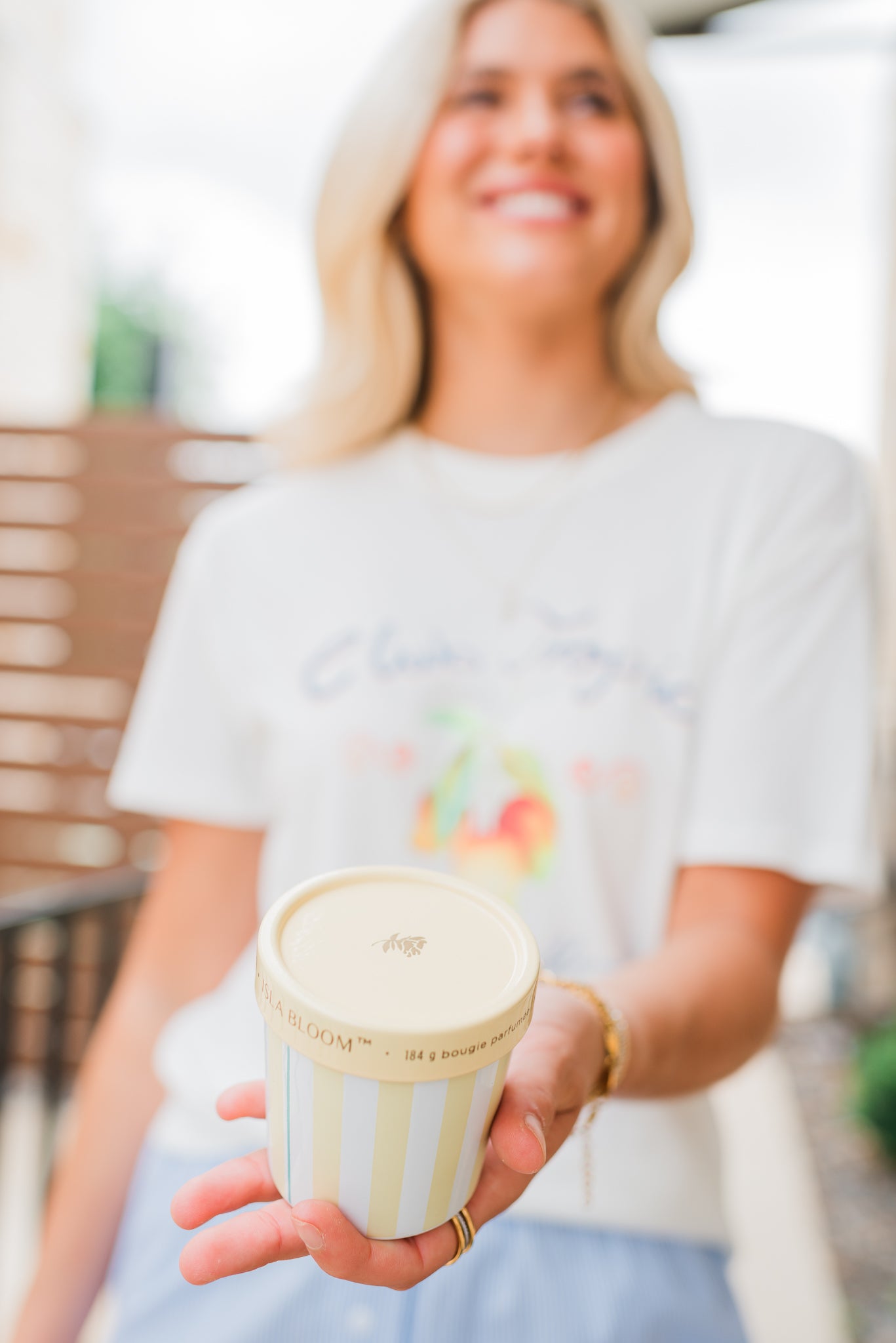 Caffè Gelato Cup Candle | Isla Bloom 6.5oz