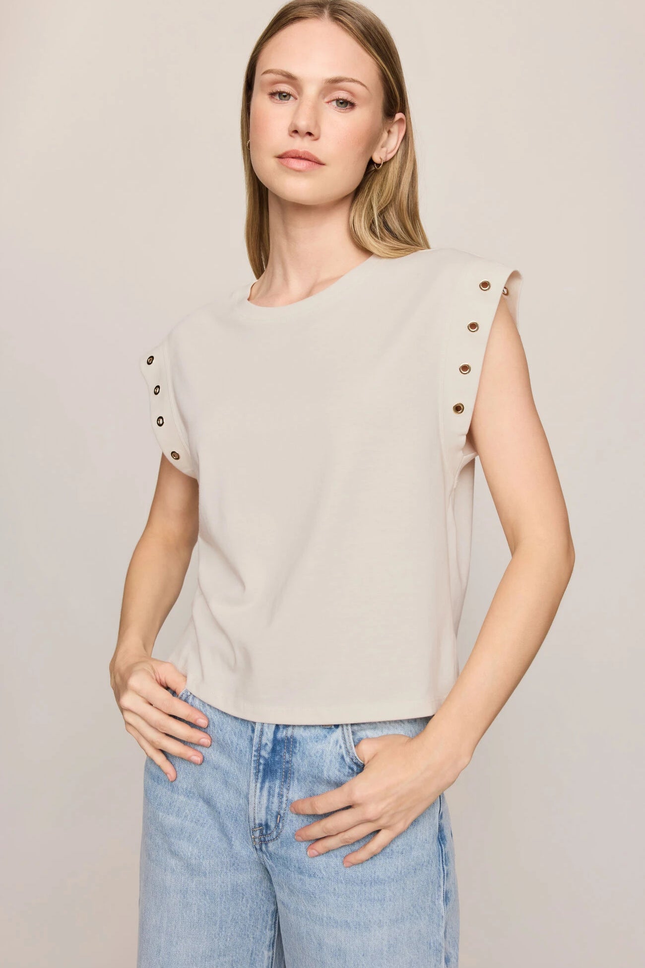 Camino Grommet Top | Sandstone