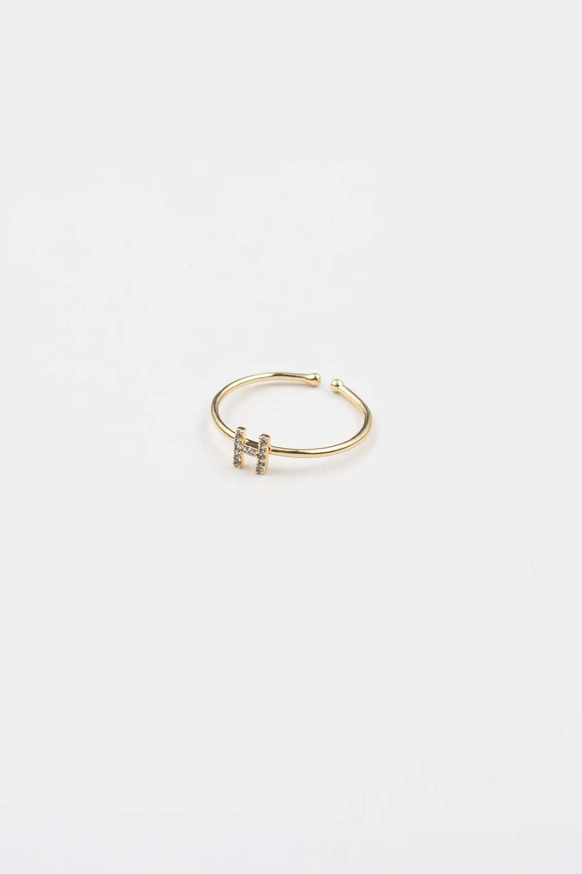 Brenda Grands | 18K Gold Initial Ring