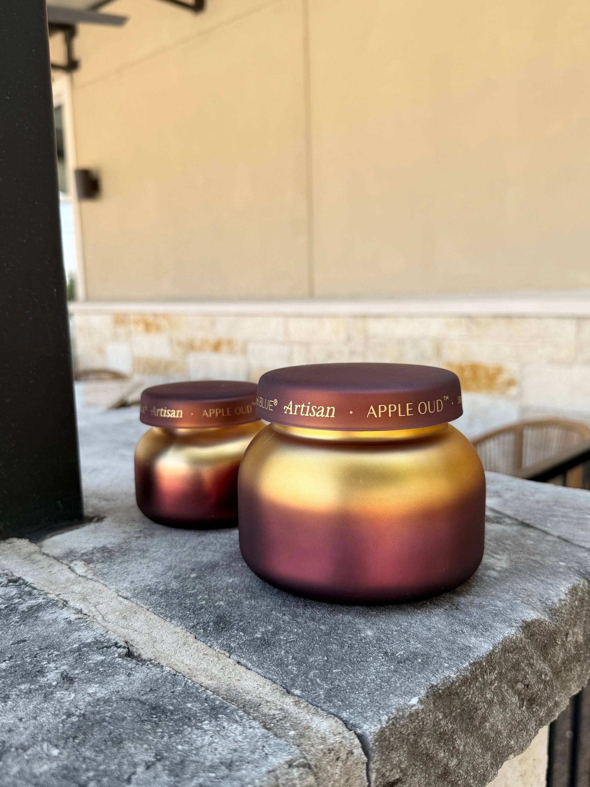 Capri Blue | Tuscan Radiance Signature Candle | Apple Oud