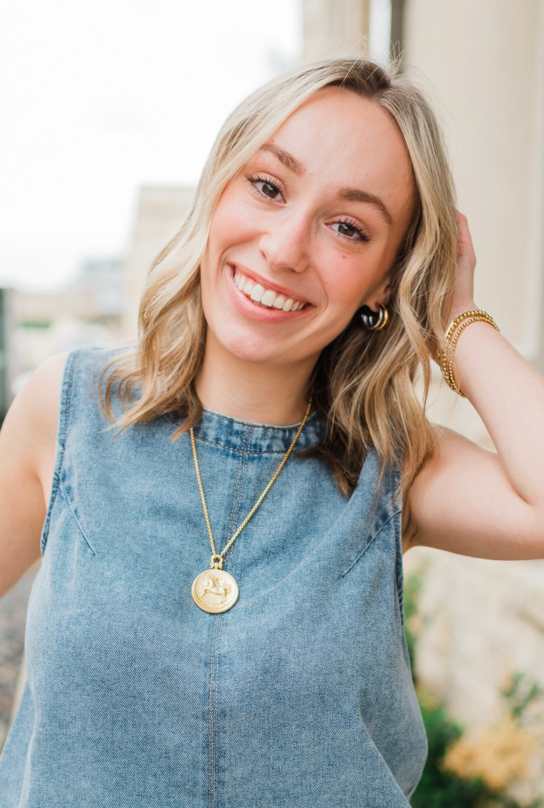 Julie Vos | Saratoga Horse Necklace