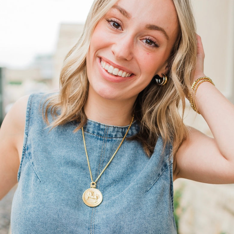 Julie Vos | Saratoga Horse Necklace