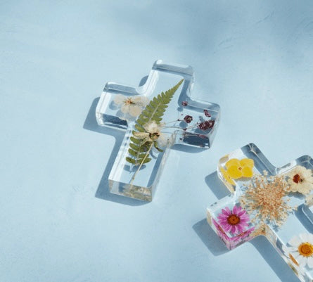 Dried Fern + Flower | Resin Cross