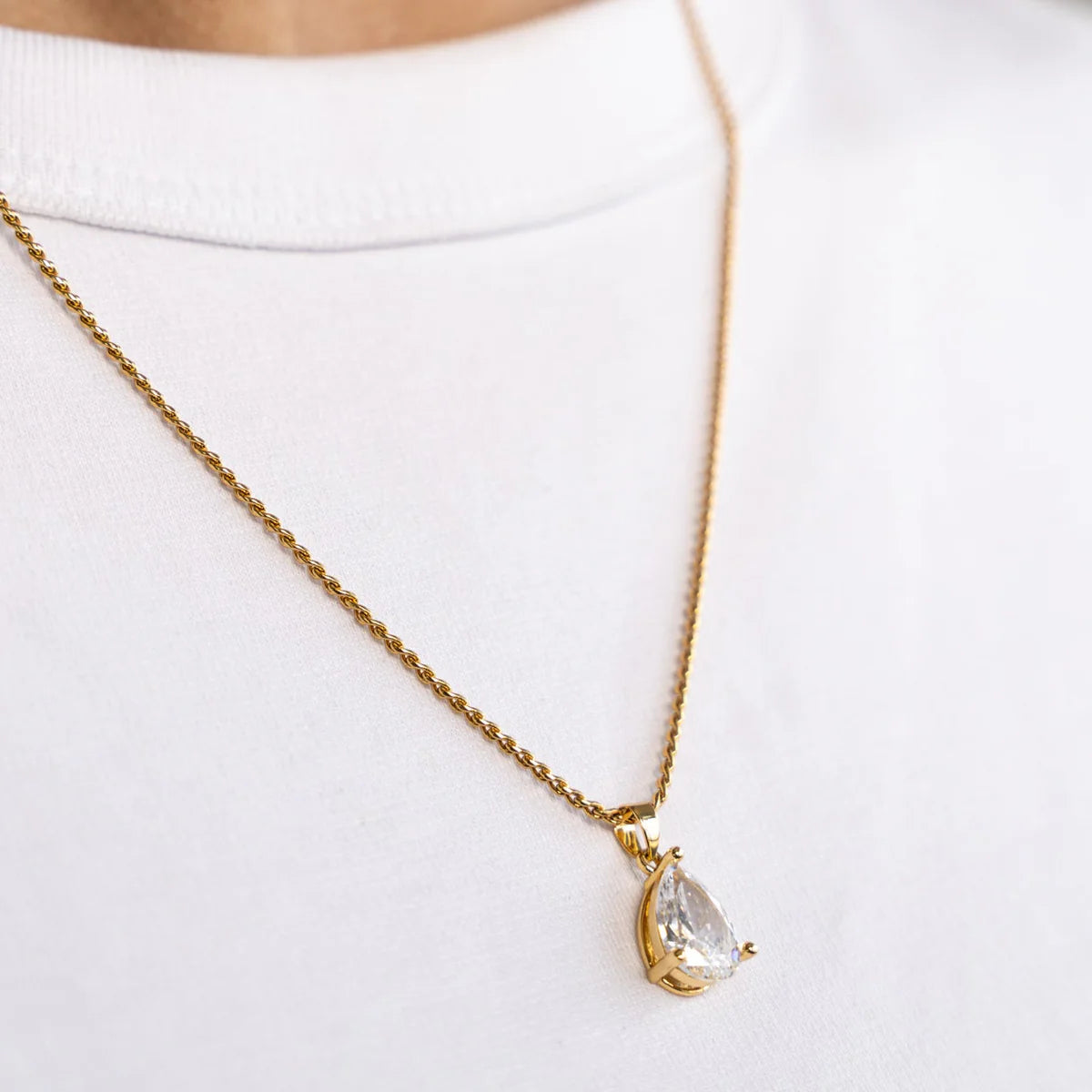 Brenda Grands | The Pear Pendant Necklace