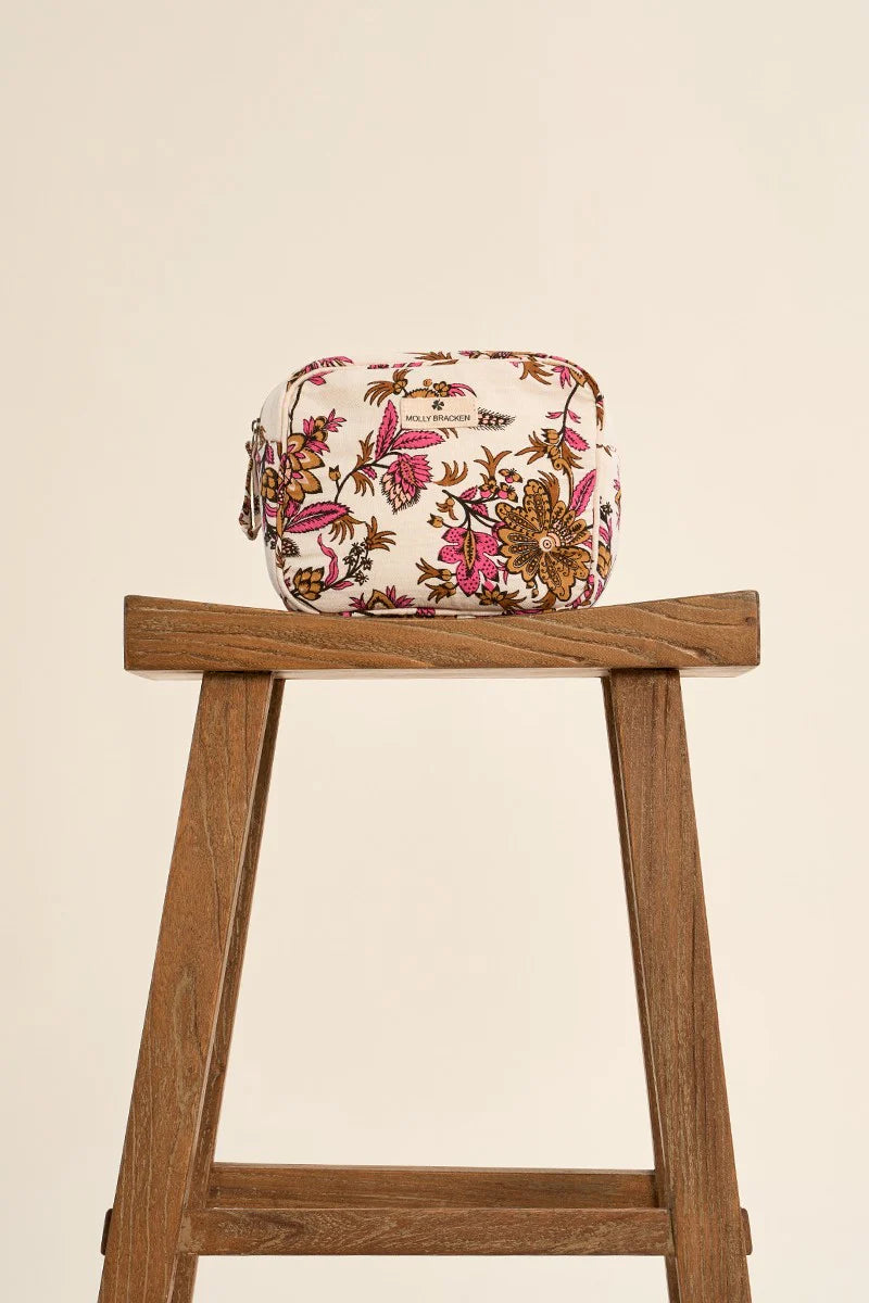 Molly Bracken | Jet Setter Pouch | Pink Floral