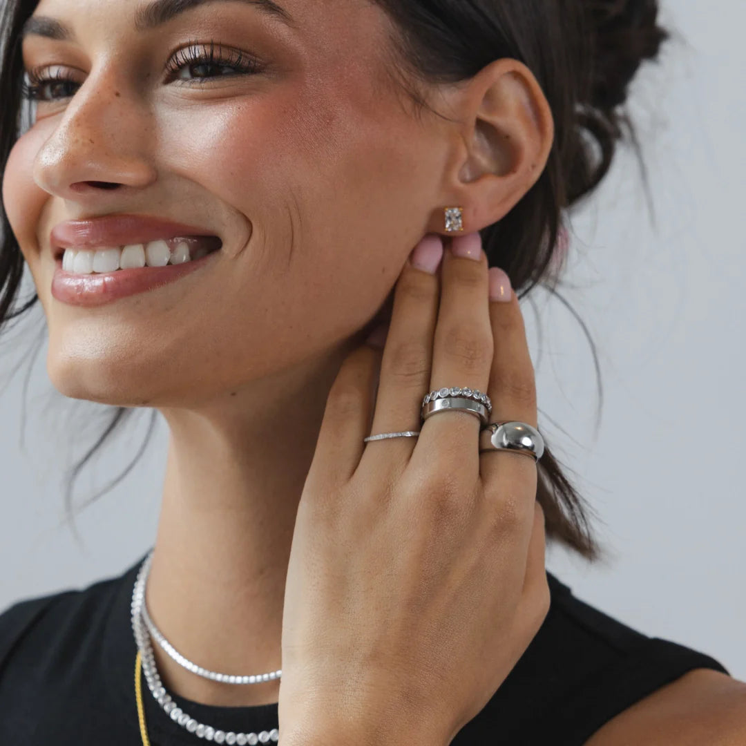 Brenda Grands | 18K Gold Baguette Stud Earrings