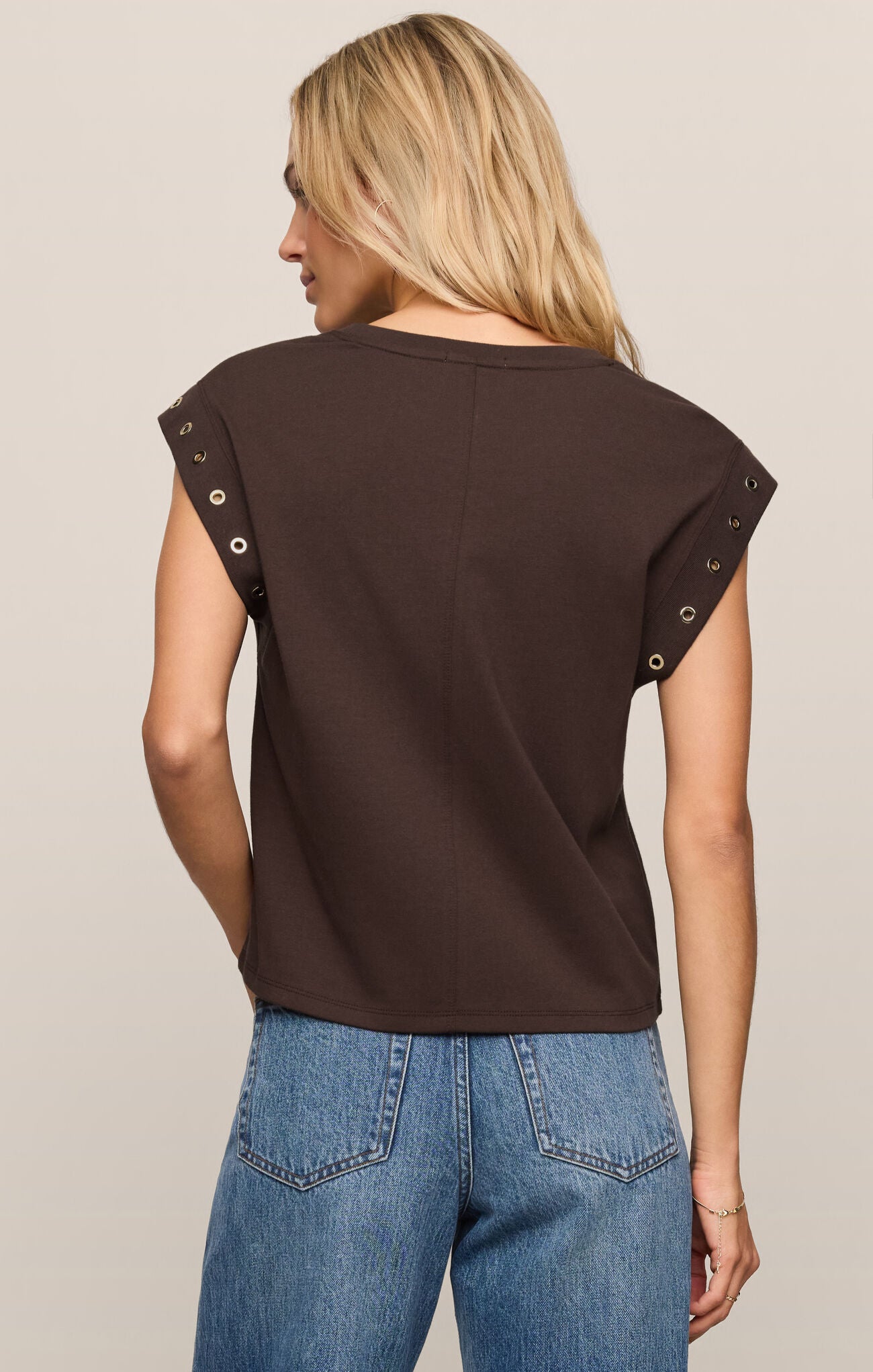 Camino Grommet Top | Dark Chocolate