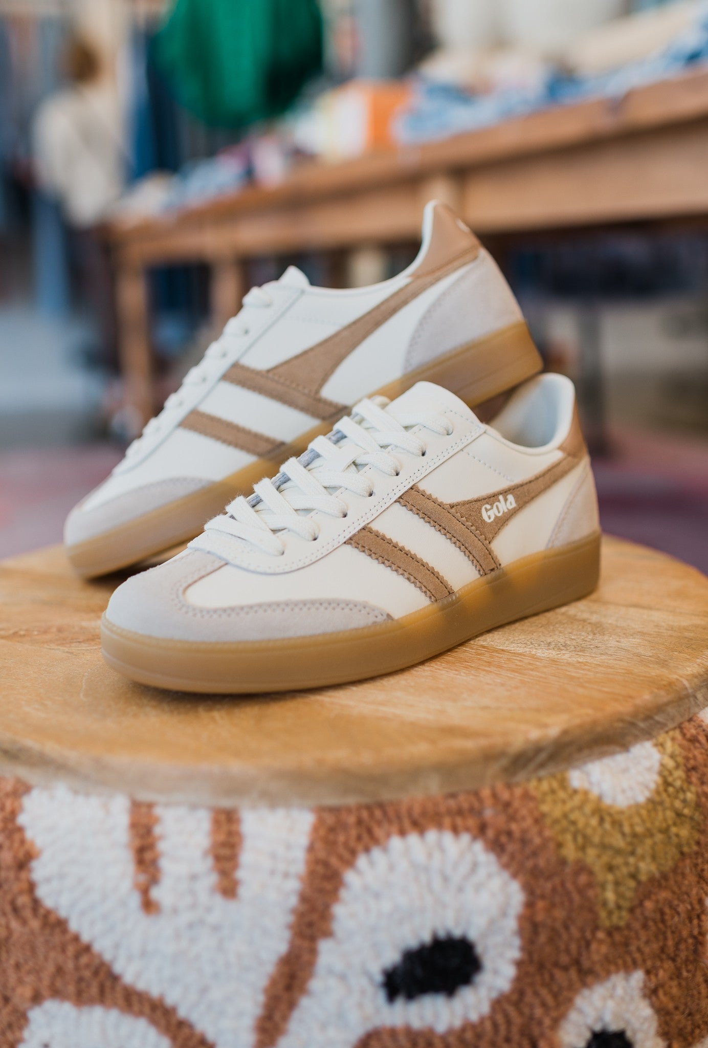 Viper Leather Sneakers | Off White + Caramel