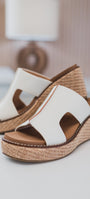 Kiss & Tell Wedge Sandals | White