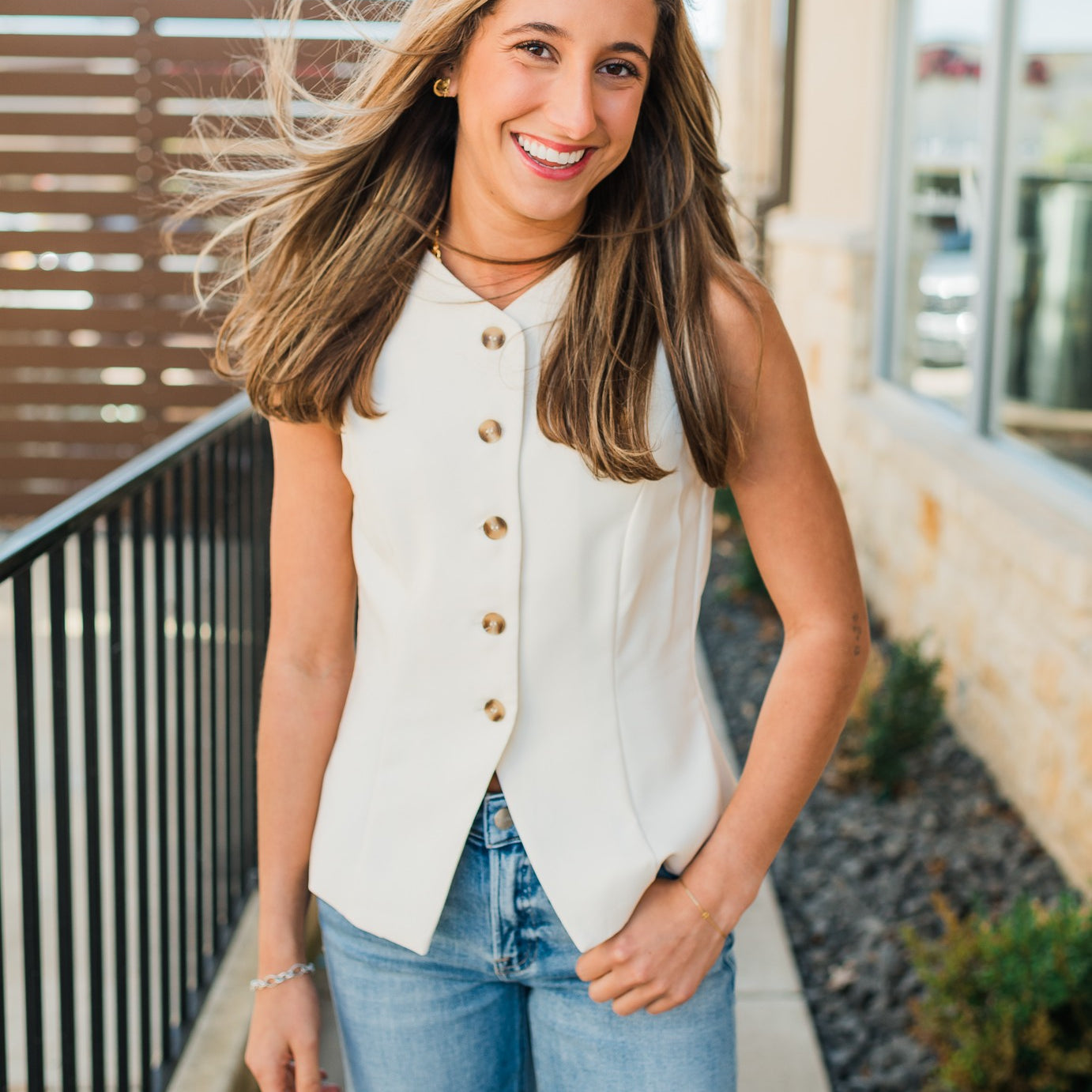 Via Vest | Ivory