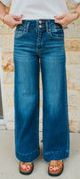 Fallon Jeans | Medium