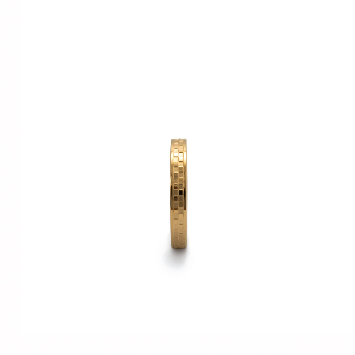 Chess Waterproof Gold Textured Ring: 8