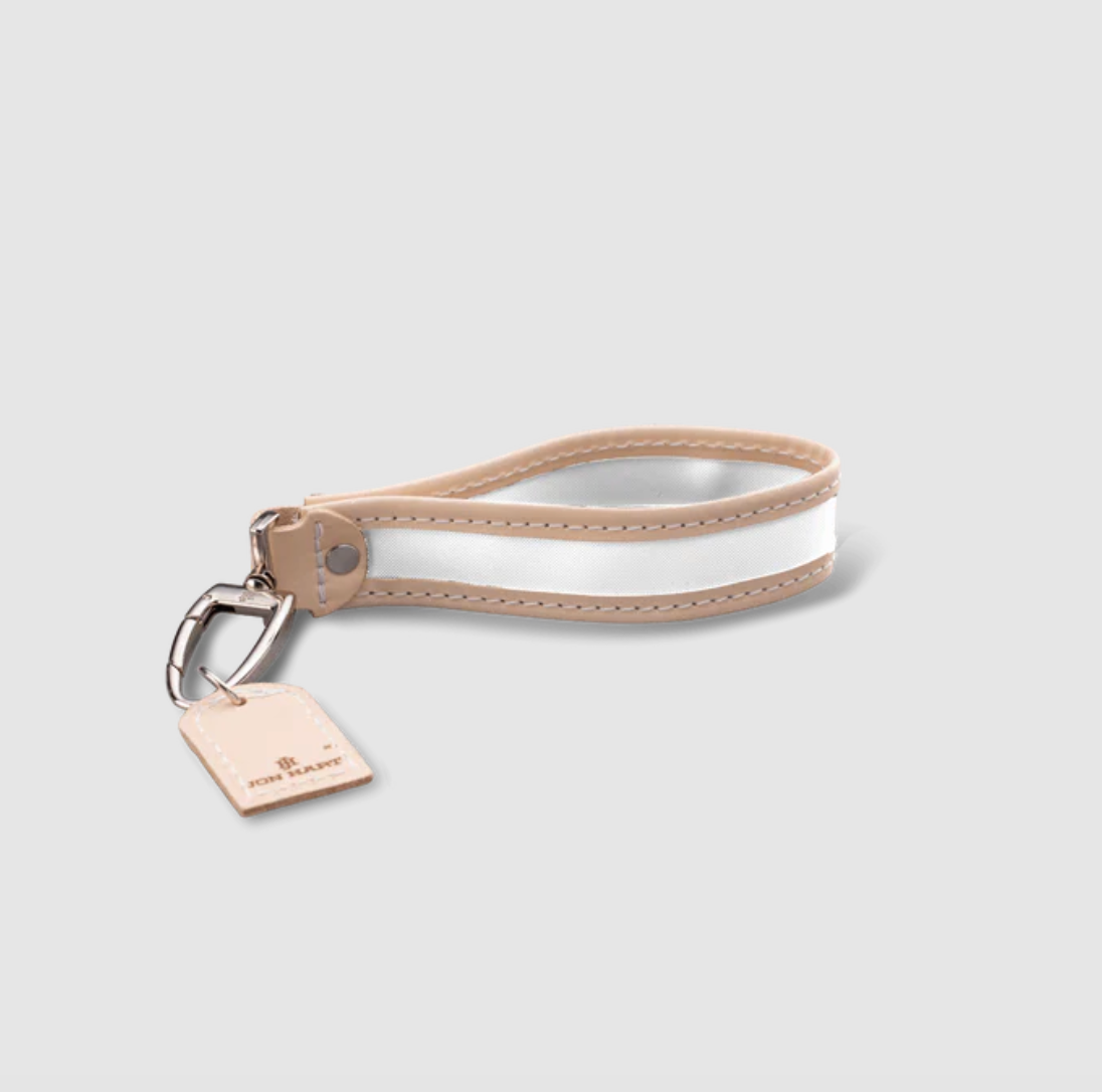 Pearl Key Loop | Jon Hart
