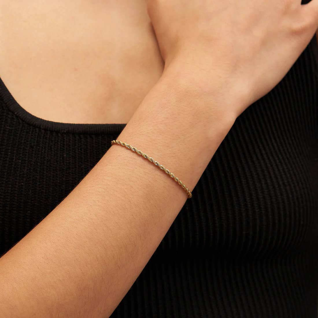 Gold Staple Rope Chain Bracelet