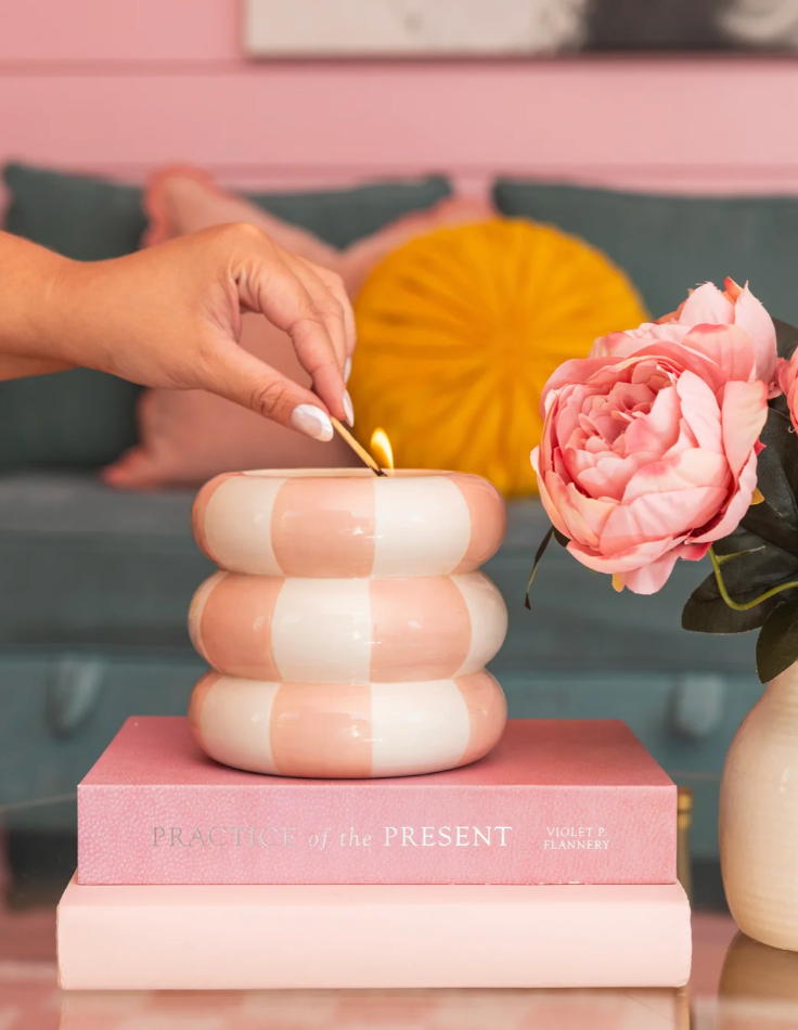 Candle #074 Checkered | Sweet Grace