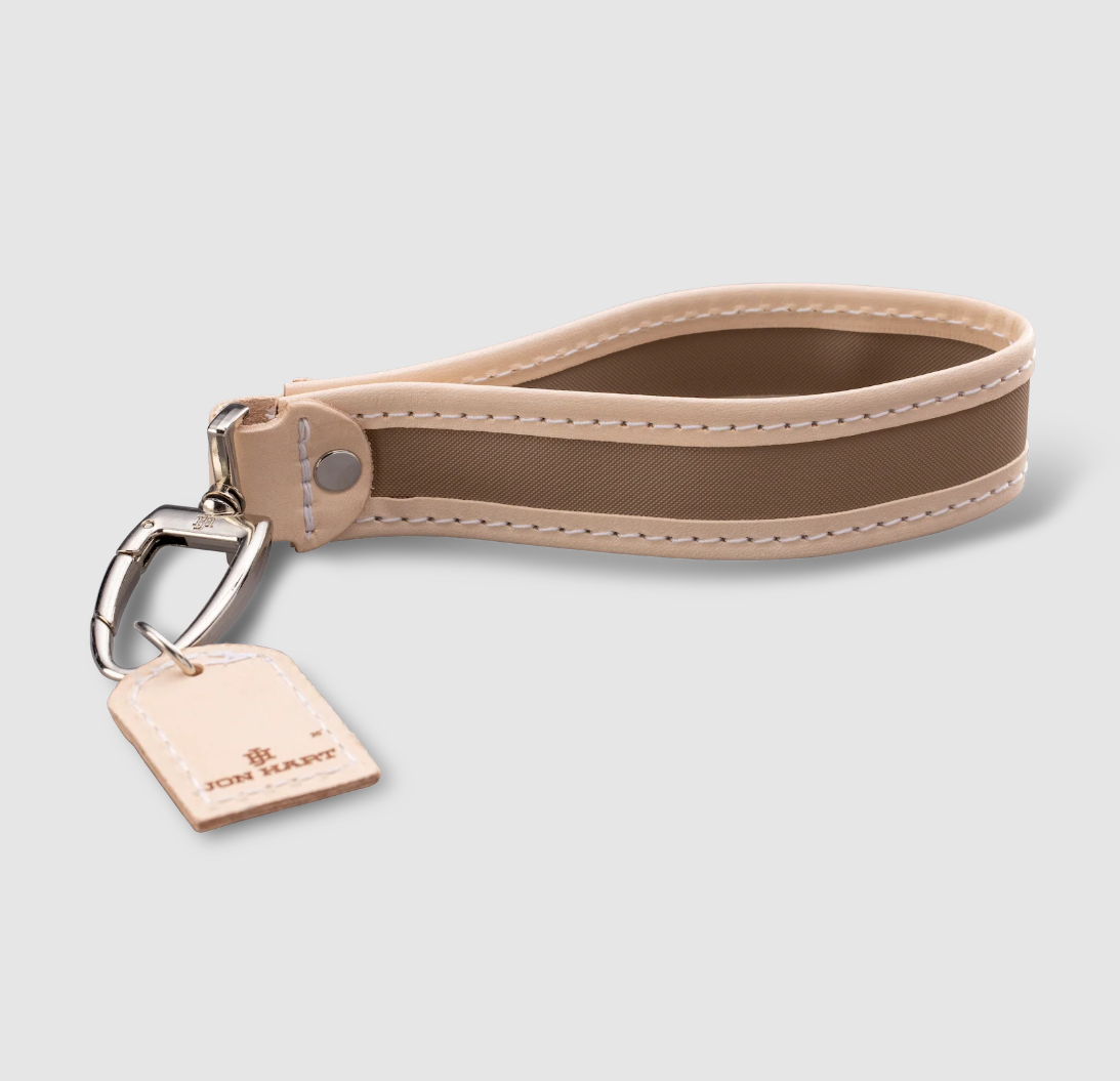 Pearl Key Loop | Jon Hart