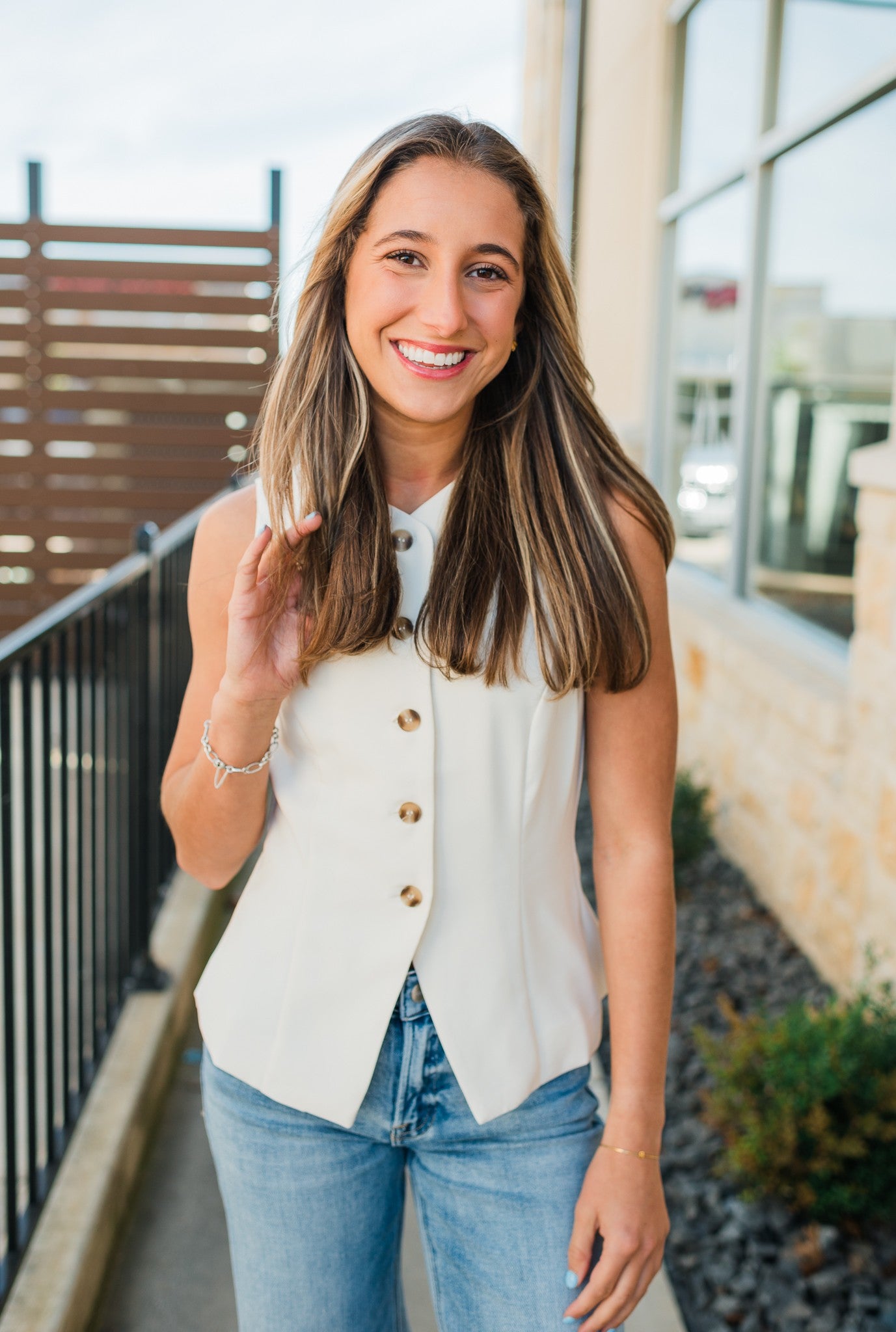 Via Vest | Ivory