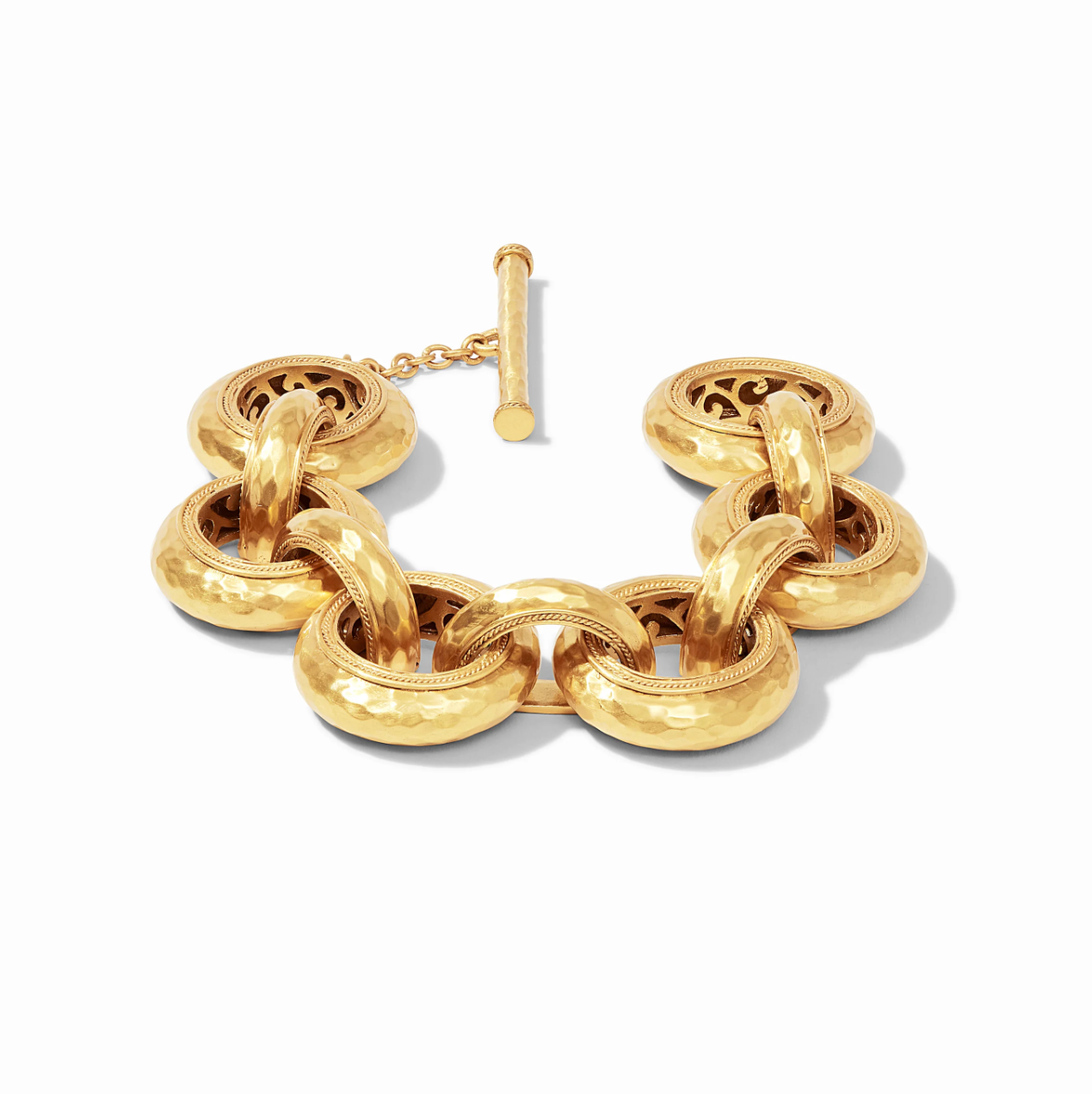 Julie Vos | Cannes Demi Link