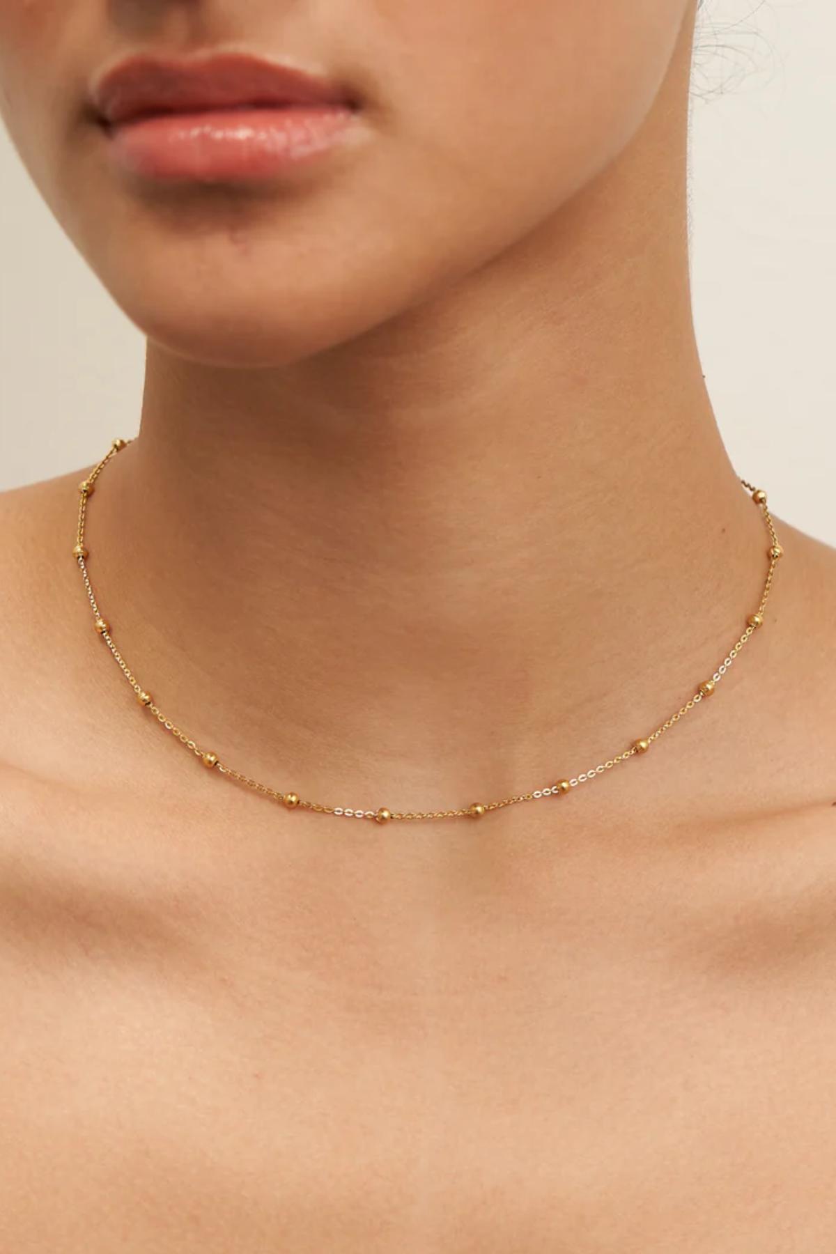 Large Dotted Gold Necklace Chain
