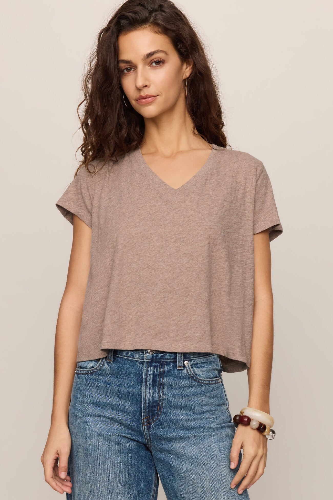 Z Supply | Nomad V-Neck Tee | Heather Ash